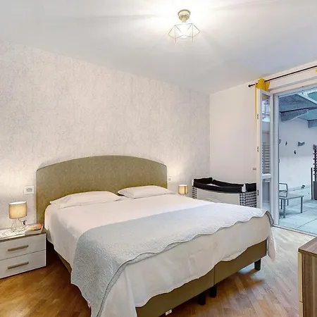 Syc Le Rondini Relax - Apartman